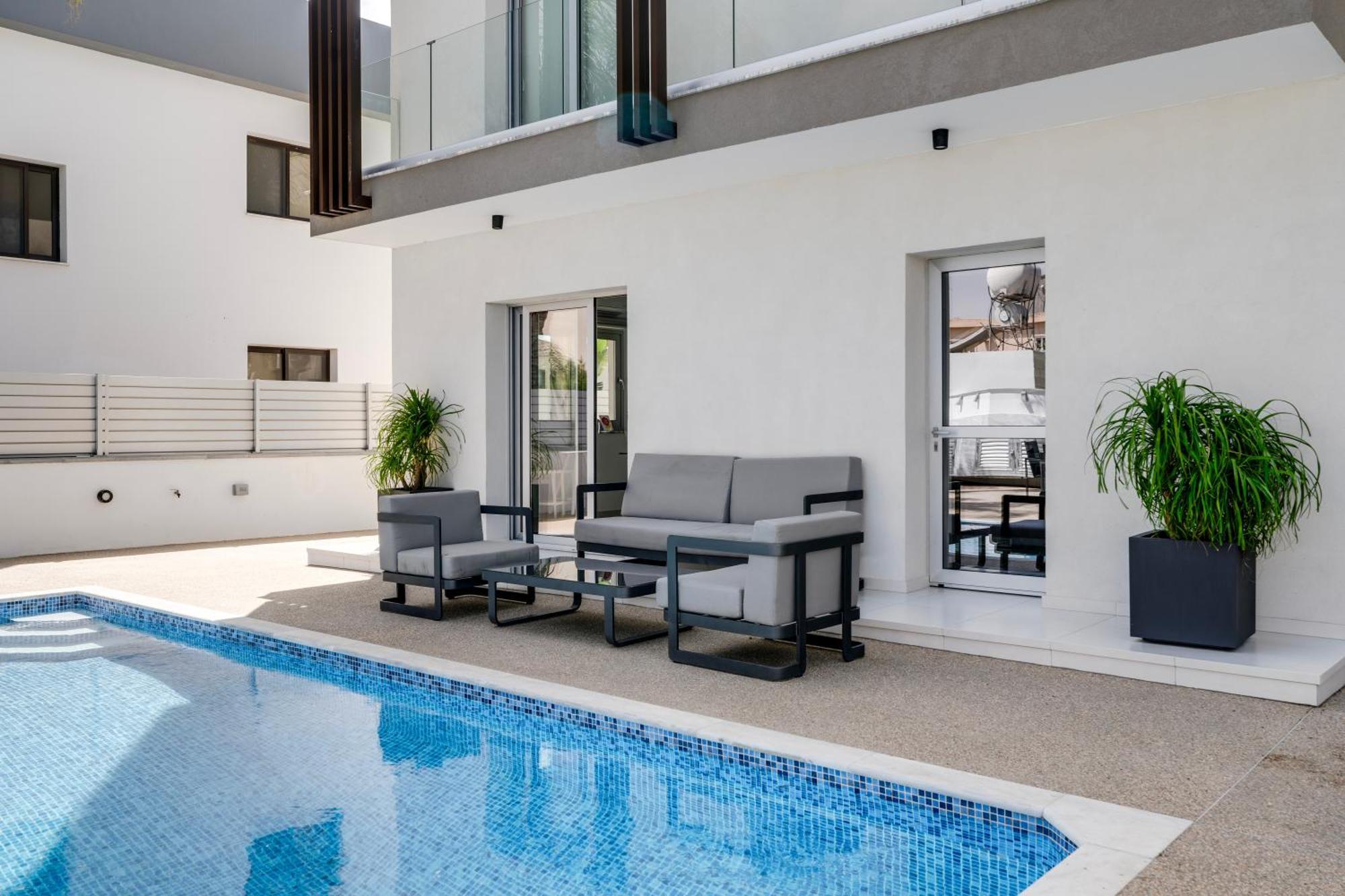 Valerian Palm Villas - Napa'S Secret Escape Ajía Nápa Kültér fotó