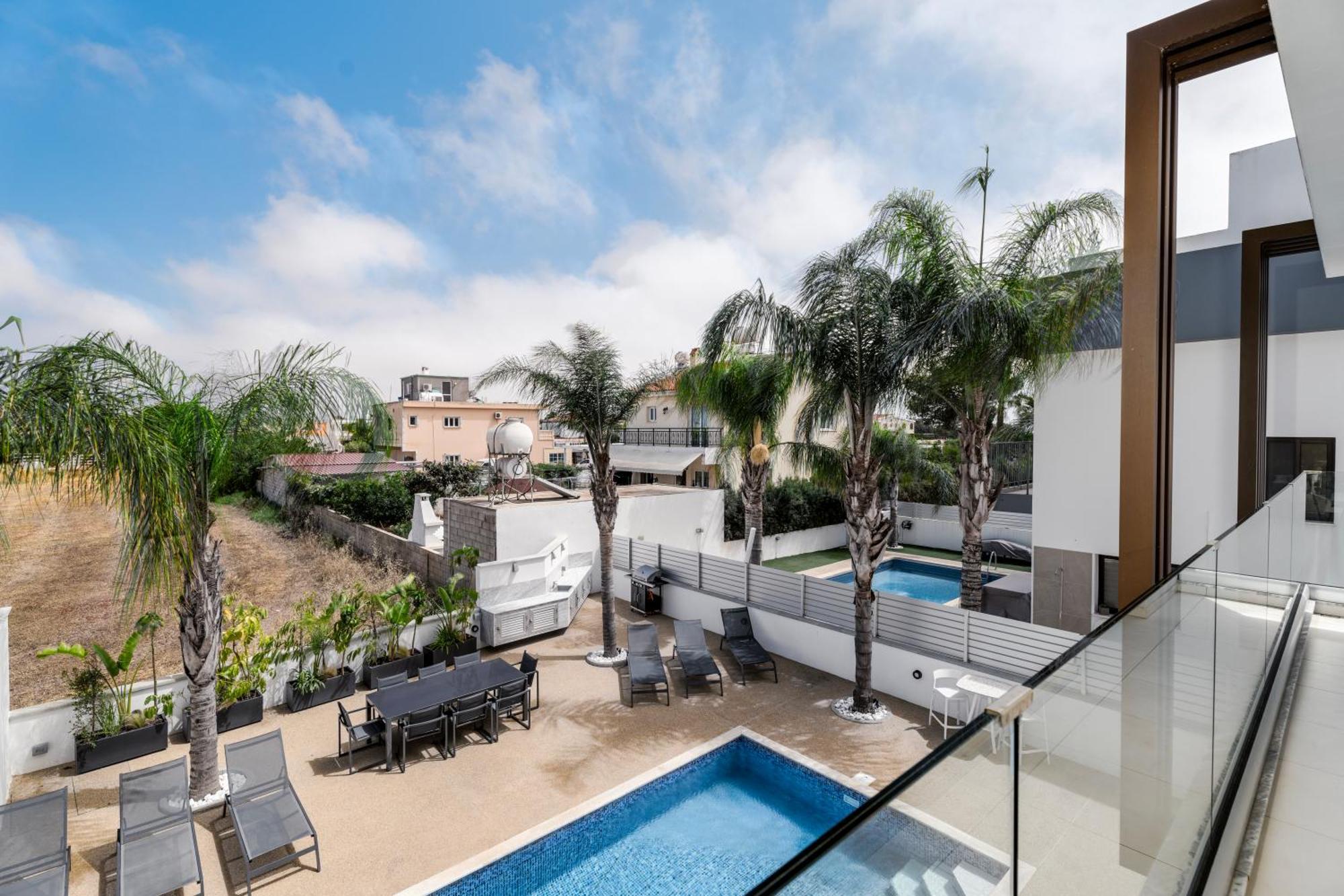 Valerian Palm Villas - Napa'S Secret Escape Ajía Nápa Kültér fotó